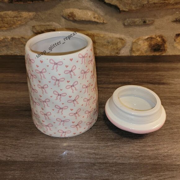 NEW HTF Light pink bow bows jar canister strawberry street coquette viral - Picture 7 of 7